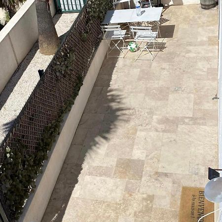 Appartement Neuf, 2 Chambres, Terrasse Plein Sud A Sainte-Maxime Extérieur photo