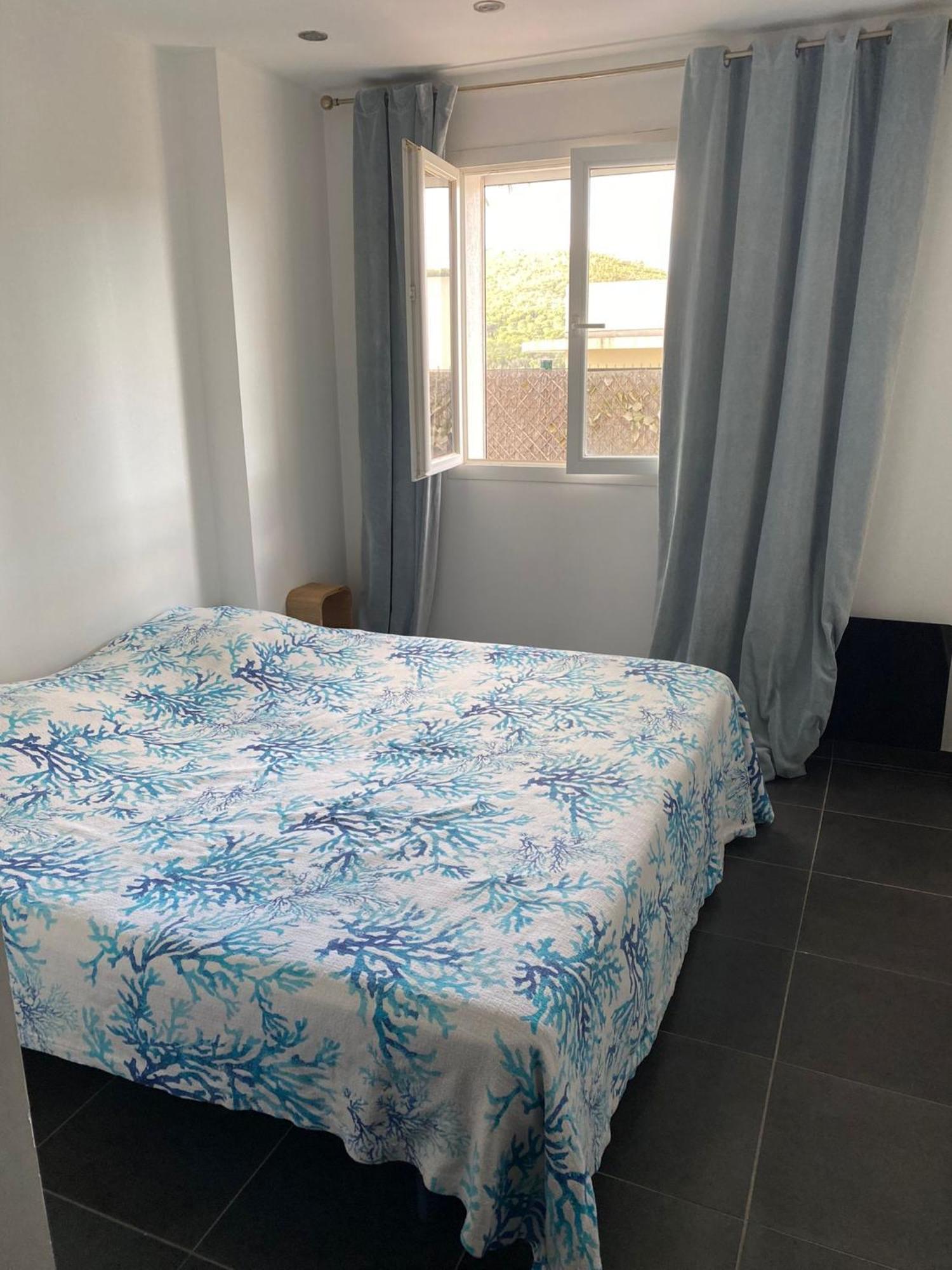 Appartement Neuf, 2 Chambres, Terrasse Plein Sud A Sainte-Maxime Extérieur photo